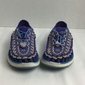 Keen purple bungee sandals. 3